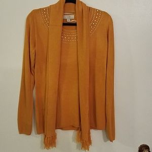 Gold sweater with button on and off scarf